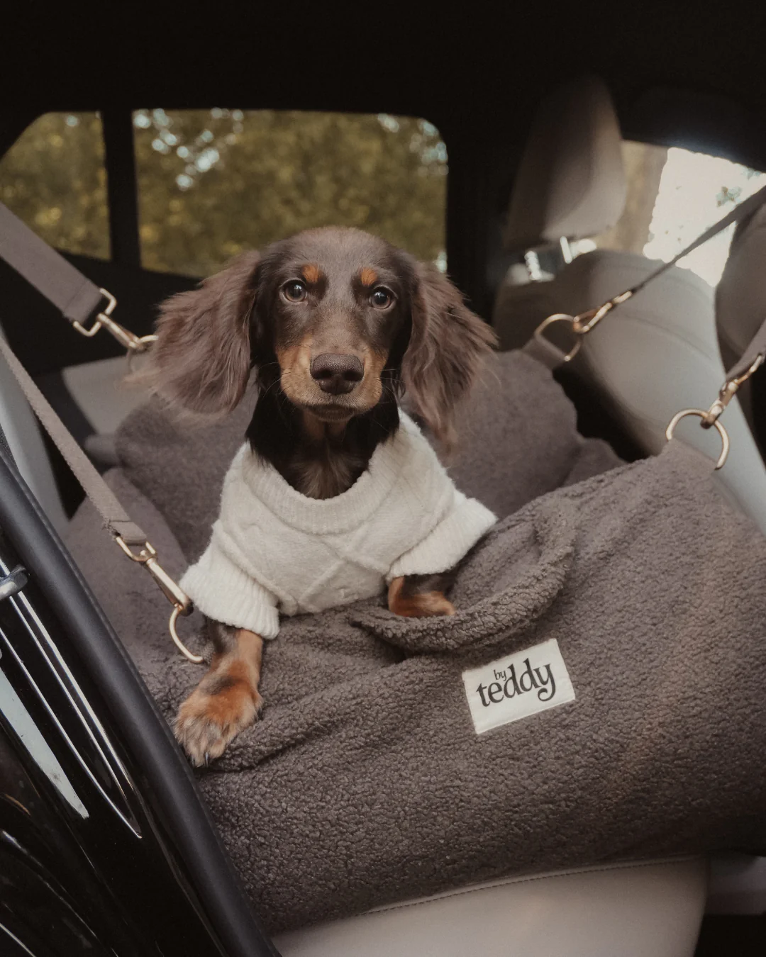 Chocolate | The Cosy Car Seat - Image 7