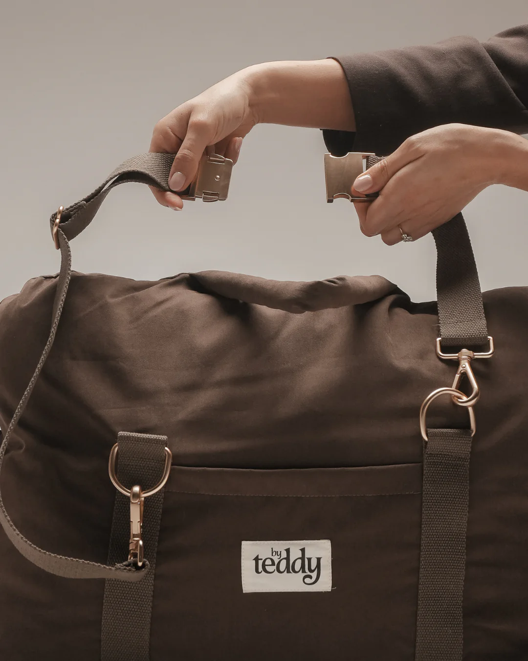 Chocolate | The Puffer Car Seat - Image 15