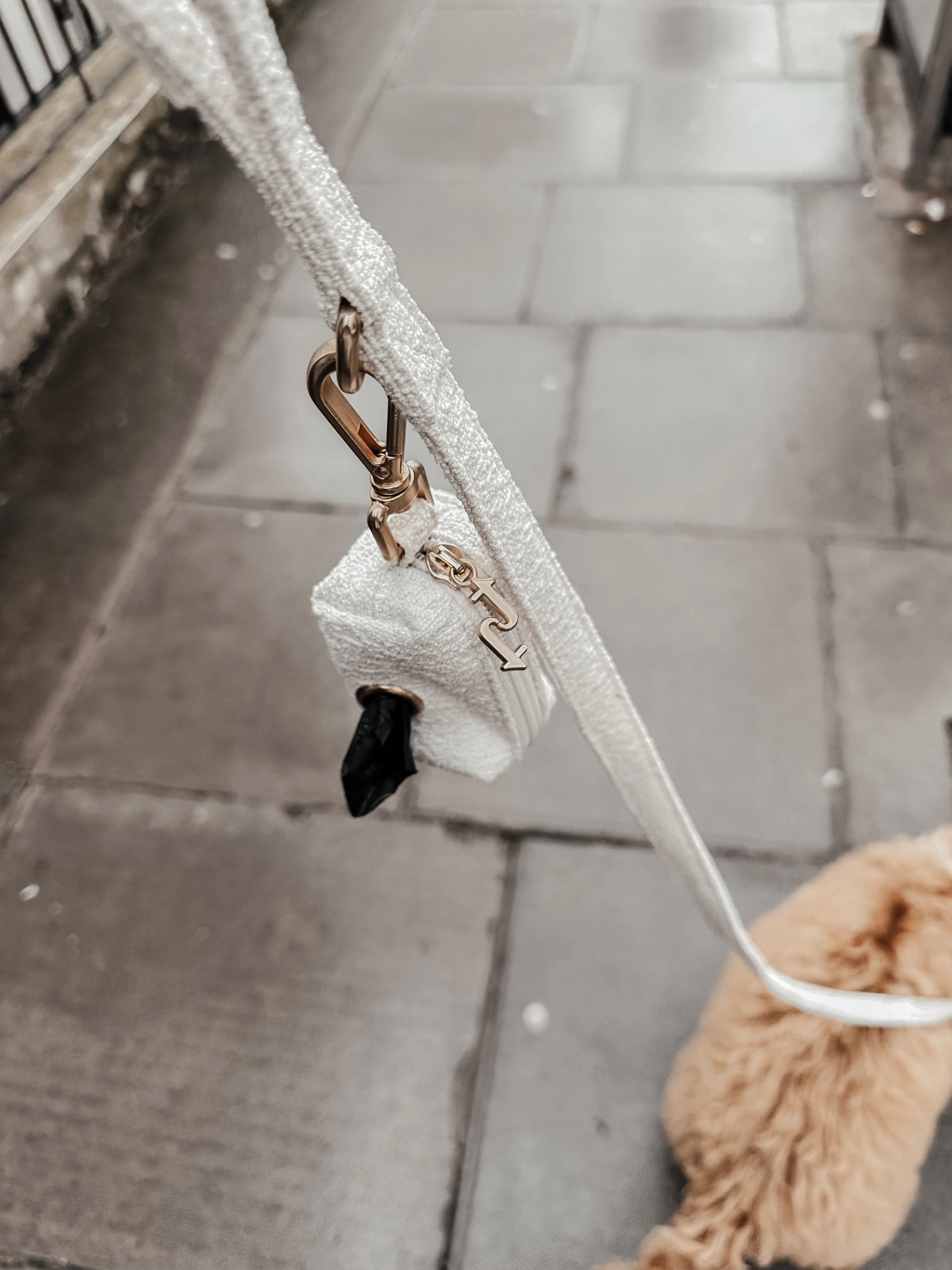 Marshmallow┃Boucle Poop Bag Holder - Image 3