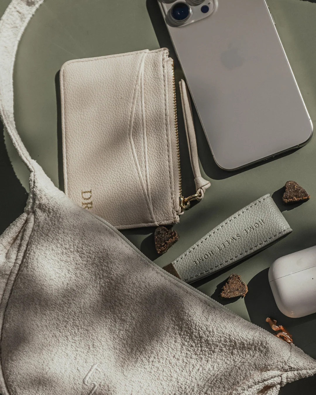 Marshmallow | Bouclé Walking Bag - Image 9