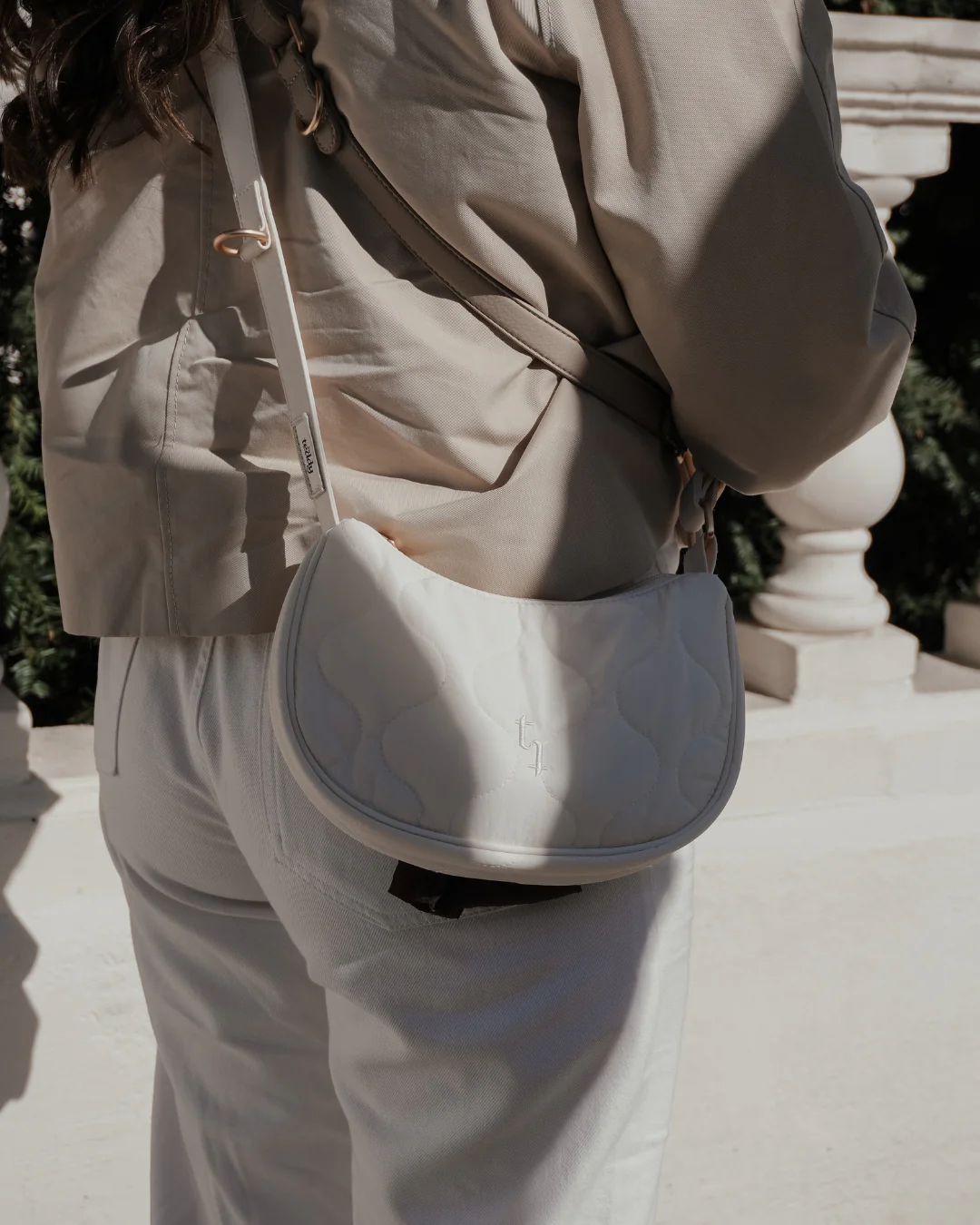 Marshmallow | The Quilted Walking Bag - Image 5
