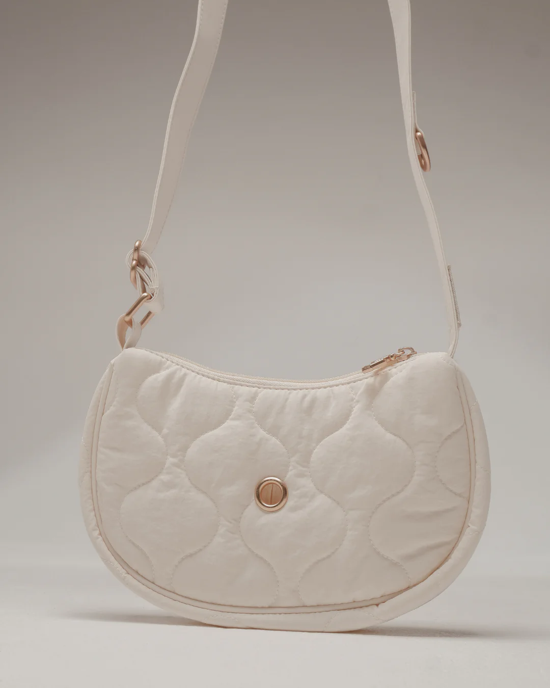Marshmallow | The Quilted Walking Bag - Image 7