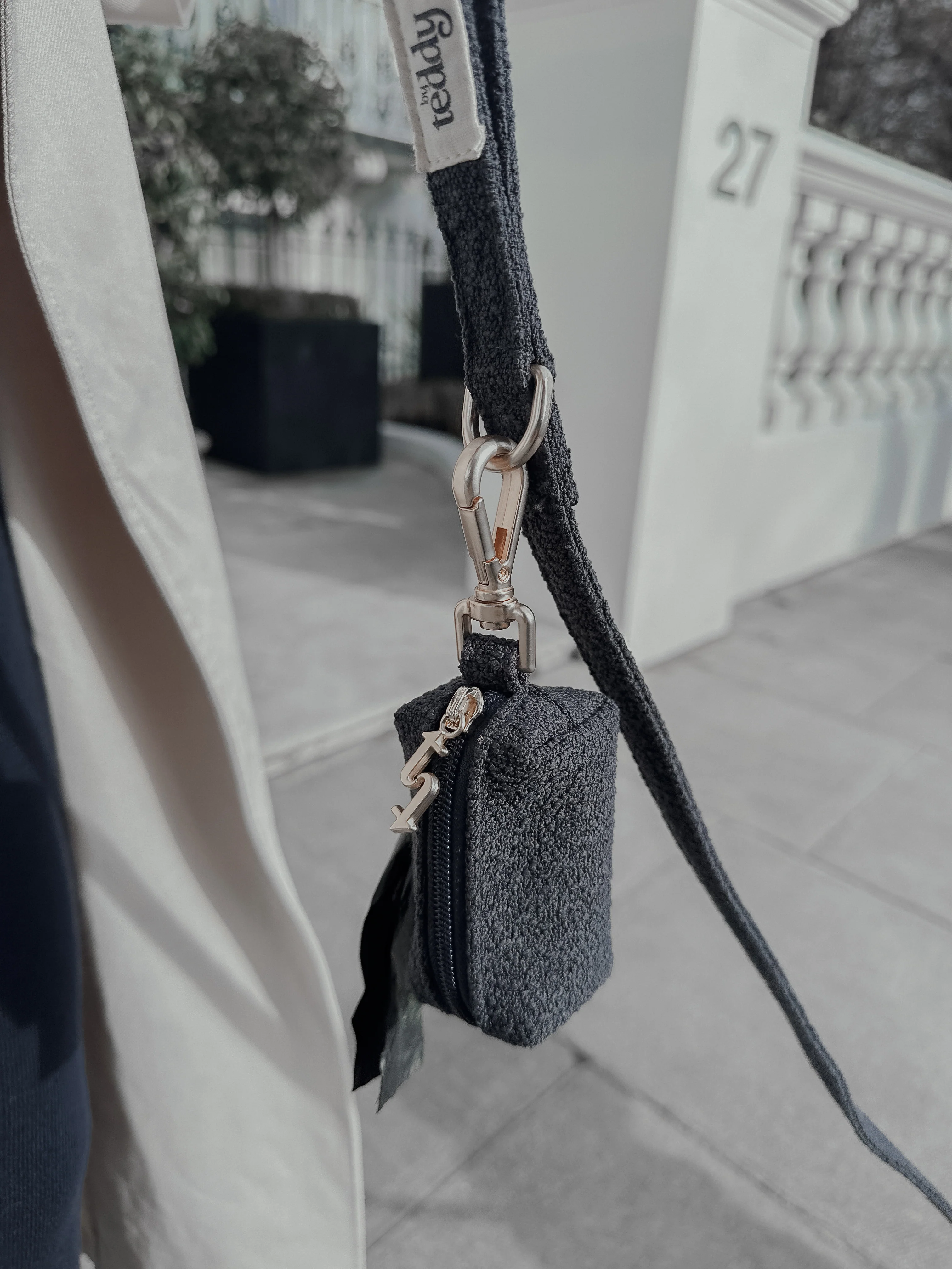 Midnight┃Boucle Poop Bag Holder - Image 3